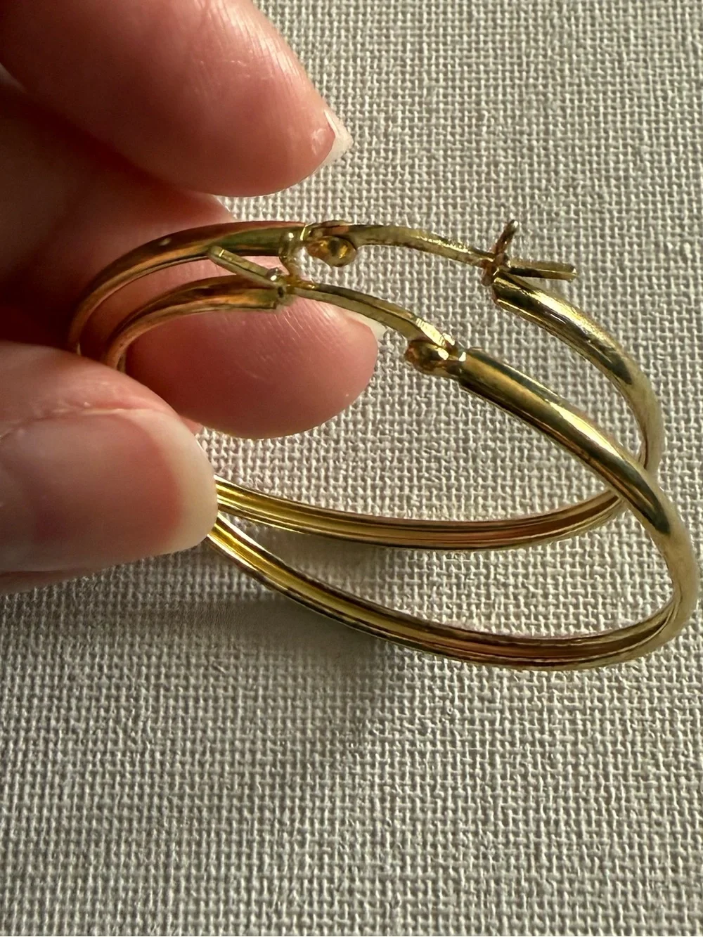 NEW Nordstrom AV 925 Shiny Gold Plated Hoop Earrings
